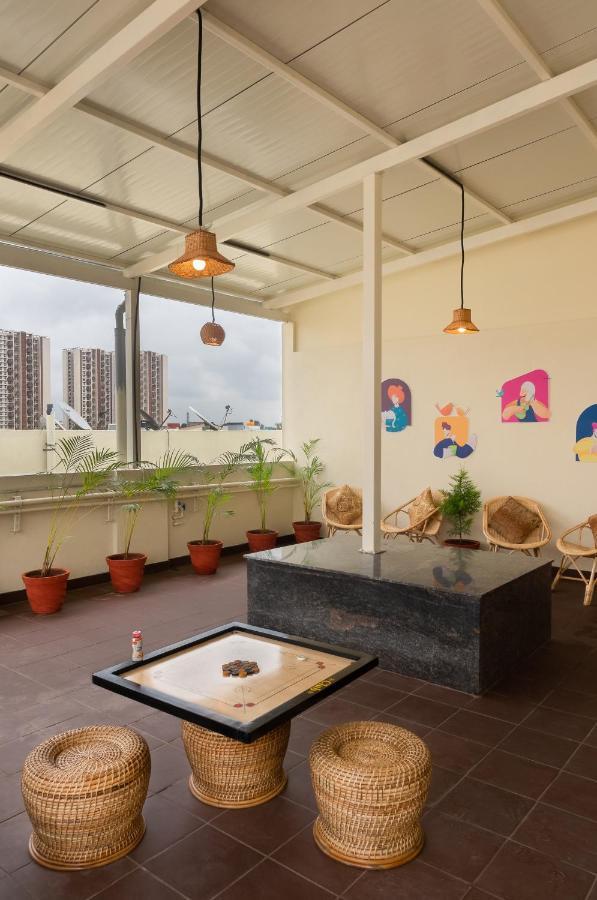 Covie Bannergatta 141 Hostel Bangalore Ngoại thất bức ảnh